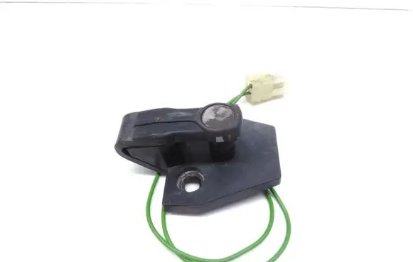Lancia Zeta Rear door lock loop/hook striker 
