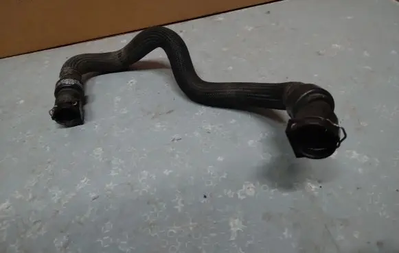 Peugeot 508 II Engine coolant pipe/hose 9822405880
