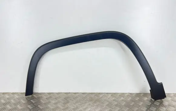Front arch trim