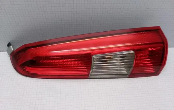 Volvo V70 Rear/tail lights 9154494 9154494USA 9154494GB