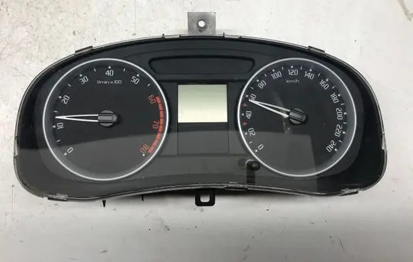 Skoda Fabia Mk2 (5J) Speedometer (instrument cluster) 5J0920810B 5J0920811B