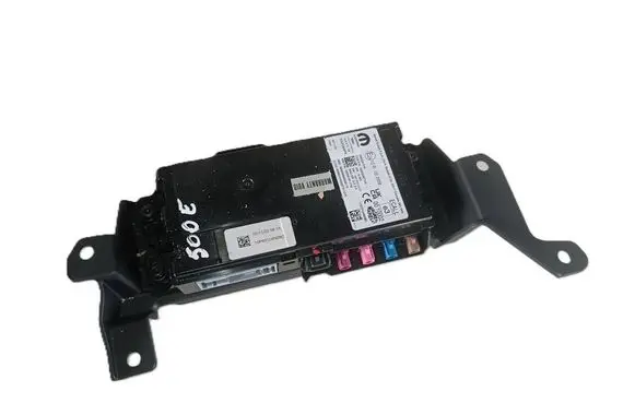 Fiat 500E GPS navigation control unit/module 00522267740 tcufca02fe 355069095350175