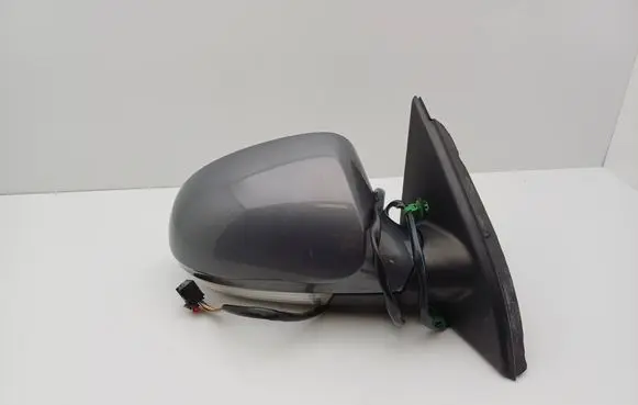 Volkswagen PASSAT B6 Front door electric wing mirror 010781