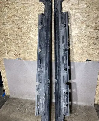 Mercedes-Benz GLS X166 sill trim set (inner) A1664401805
