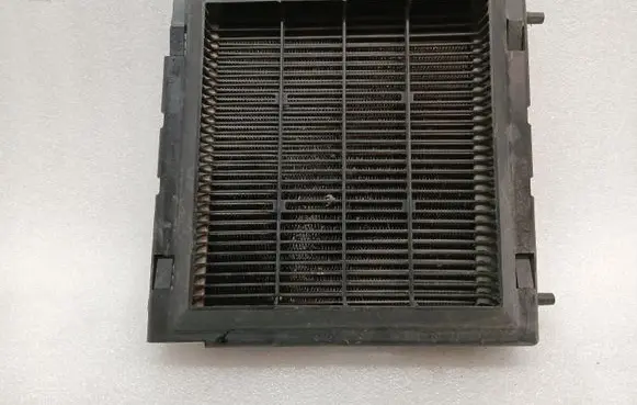 BMW M5 F90 Coolant radiator 8620207