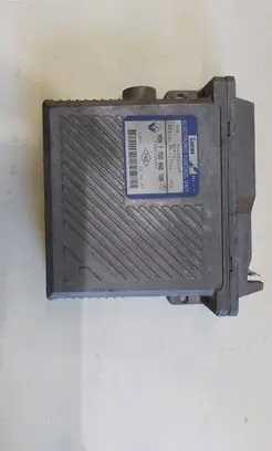 Renault Scenic I Engine control unit/module R04080005F 7700868189 7700105605