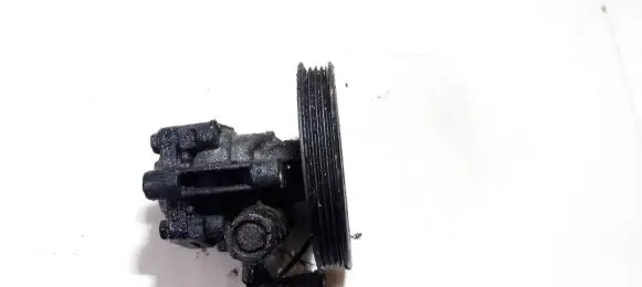 Suzuki Baleno EG Power steering pump