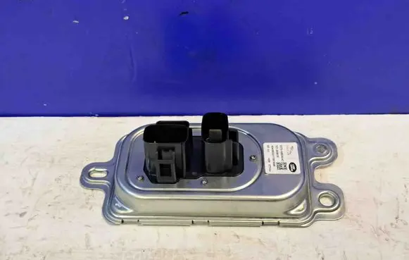 Jaguar XE Voltage converter/converter module 7271605830 GX7314B526AC