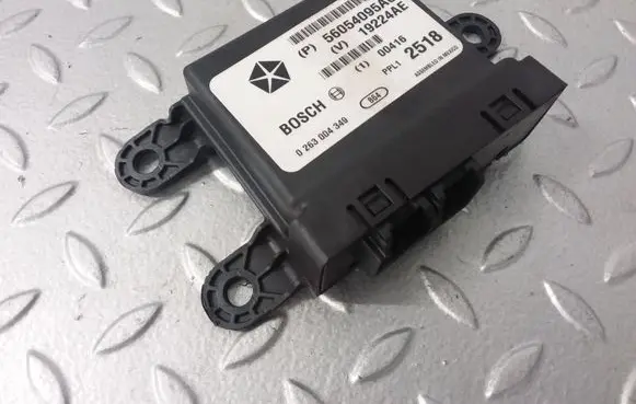 Chrysler Voyager Parking PDC control unit/module 56054095AC 0263004349 P56054095AC