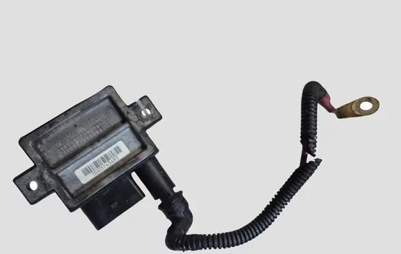 BMW 5 E60 E61 Glow plug pre-heat relay 779800003 0522120102