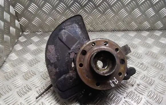 Opel Zafira B Front wheel hub