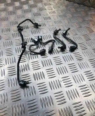 Mercedes-Benz E W212 Fuel injector supply line/pipe 