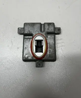 BMW 3 E90 E91 Headlight ballast module Xenon 7172536