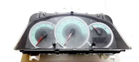 Toyota Corolla Verso AR10 Speedometer (instrument cluster) 838000f080 mb257430-3090