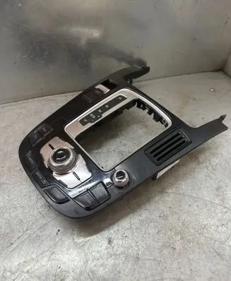 Audi A5 Sportback 8TA Head unit multimedia control 8T0919611B 900255210000 001088912