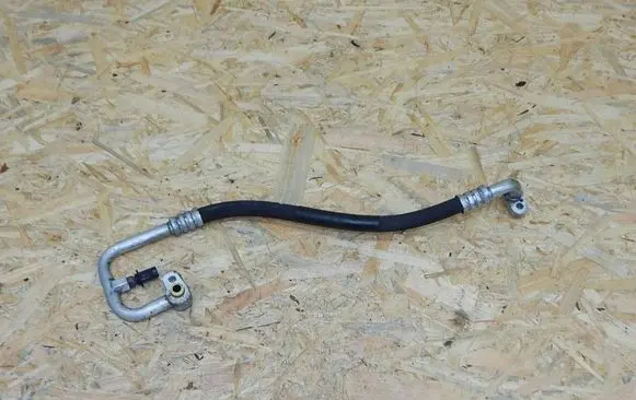 Volkswagen Transporter - Caravelle T5 Air conditioning (A/C) pipe/hose 7H0820721E 020103