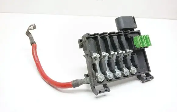 Seat Leon (1M) Fuse module