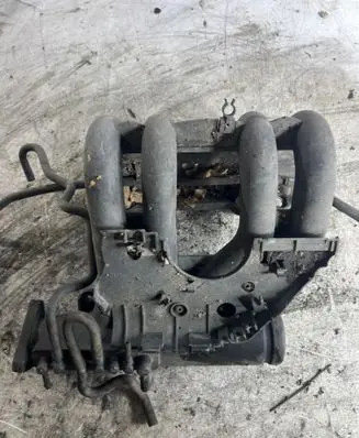 Renault Clio I Intake manifold 7700874503 7700871559