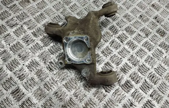 Mercedes-Benz B W246 W242 Rear wheel hub