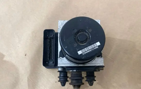 Audi TT TTS Mk2 ABS Pump 8J0614517E 10096103383 10061937301
