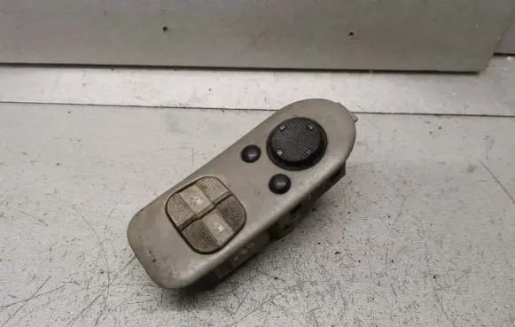 Volkswagen Sharan Electric window control switch 1H0959565