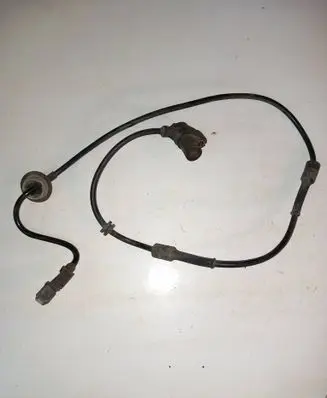 Peugeot 406 ABS brake wheel speed sensor 0265006205