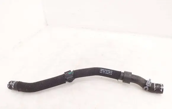 Audi e-tron Electric car engine cooling hoses/pipes 4KE121609R