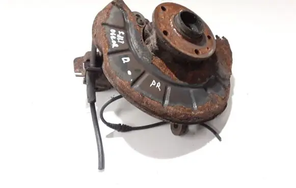 Seat Altea Front wheel hub