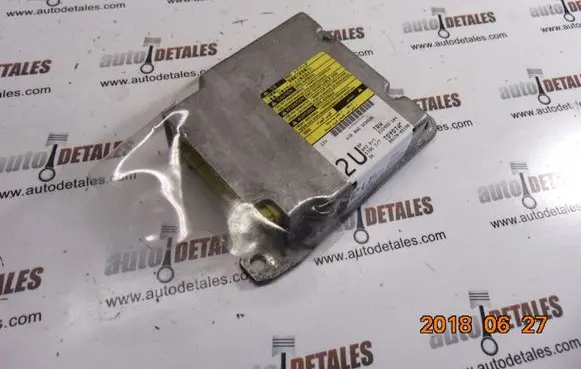 Toyota Avensis T250 Airbag control unit/module 8917005190