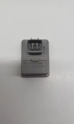 Toyota C-HR I Window washer relay 8594253020