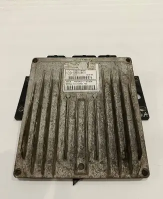 Renault Clio II Engine control unit/module 8200498185 R0410B027D 8200469333