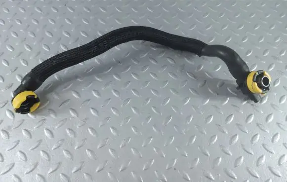 Breather/breather pipe/hose