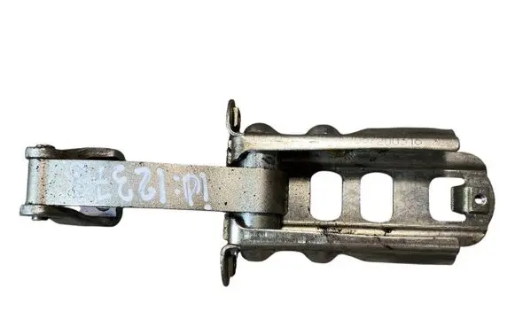 Mercedes-Benz Sprinter W906 Front door check strap stopper A9067200316