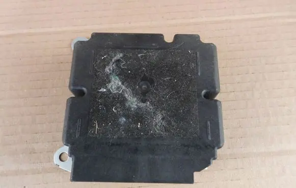 Mitsubishi Outlander Airbag control unit/module 8635A282