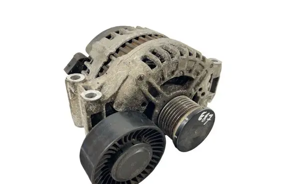 BMW 1 E81 E87 Generator/alternator 0121715017 7550469 071217