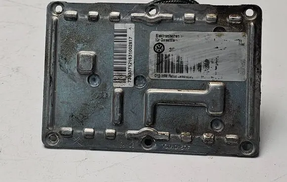 Audi A4 S4 B6 8E 8H Xenon control unit/module 73010157F D1S35WR100