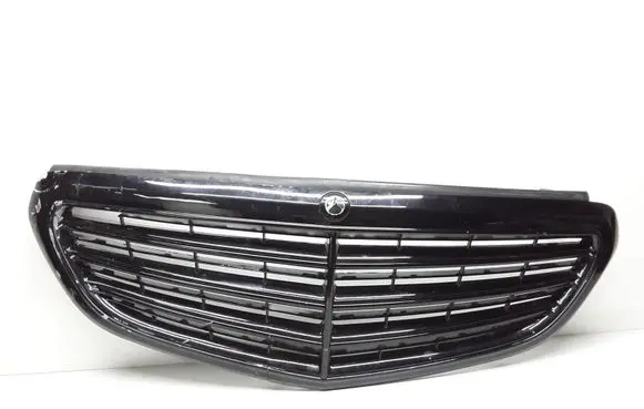 Mercedes-Benz E W212 Front bumper upper radiator grill A2128801383
