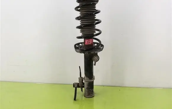 Opel Astra H Front shock absorber with coil spring 339702
