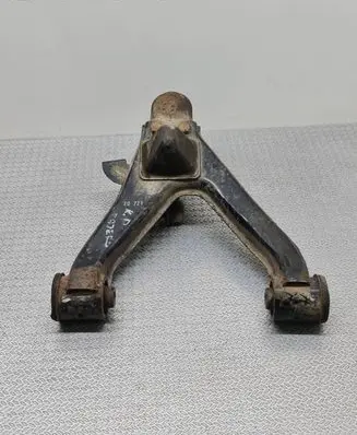 Mitsubishi Pajero Rear upper control arm/wishbone