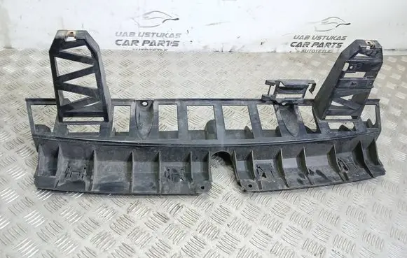 BMW X5 E70 Rear bumper mounting bracket 7158444