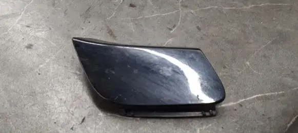 Mercedes-Benz A W176 Front tow hook cap/cover a1768851800