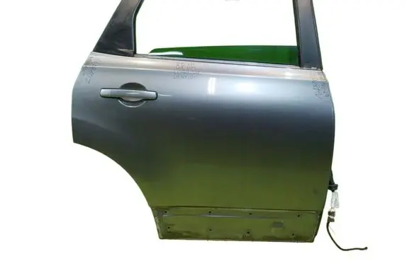Nissan Qashqai+2 Rear door PRAWE