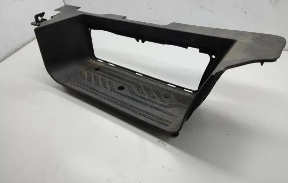 Ford Transit VII Front sill trim cover