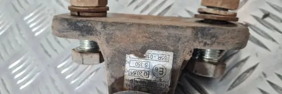 Mitsubishi L200 Hook 