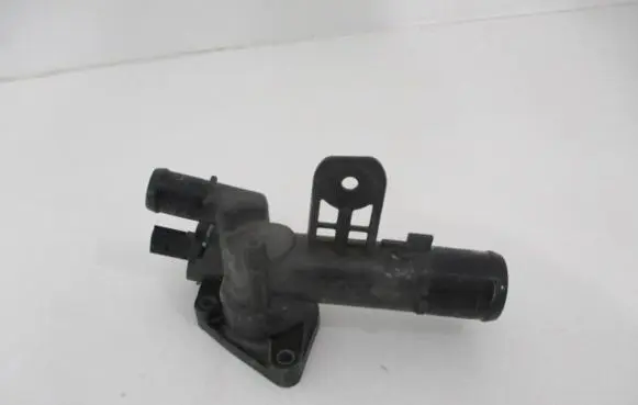 Renault Captur Thermostat housing 8200954328