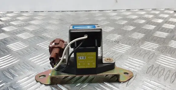 Nissan Patrol Y61 Airbag deployment crash/impact sensor 47930VB000
