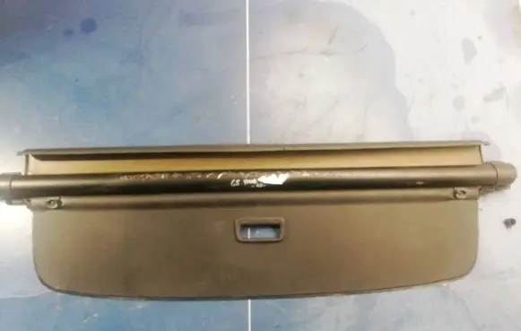 Volkswagen Golf V Parcel shelf load cover 