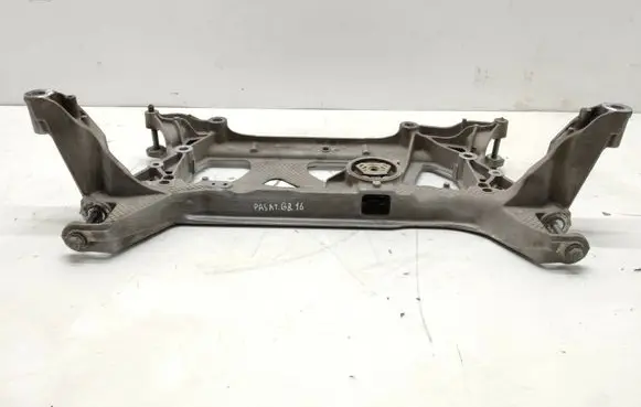 Volkswagen PASSAT B8 Front subframe 3Q0199369E