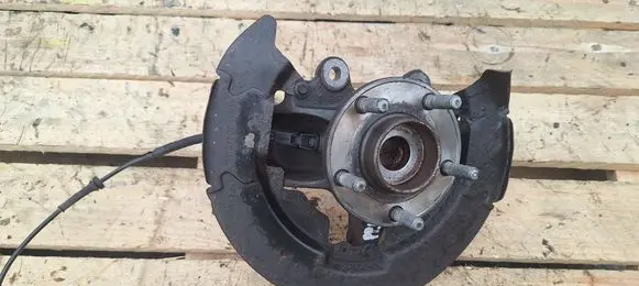 Volvo C30 Front wheel hub