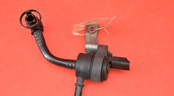 Mini One - Cooper Coupe R56 Vacuum valve 754196180